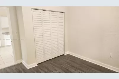 829 SW 3rd St, Miami, FL 33130 - Photo 10