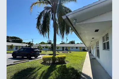 2436 Van Buren St #13, Hollywood, FL 33020 - Photo 26