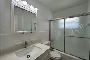 2436 Van Buren St, Hollywood, FL 33020 - Photo 12