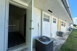 2436 Van Buren St, Hollywood, FL 33020 - Photo 18