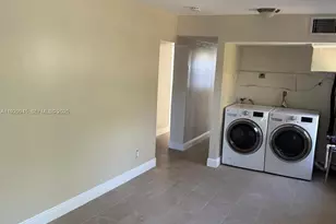 631 NW 17th Ave, Fort Lauderdale, FL 33311 - Photo 14