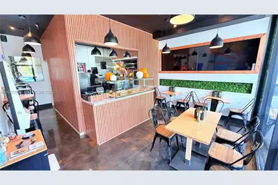 13452 Biscayne Blvd, North Miami, FL 33181 - Photo 2