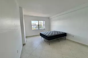 400 Kings Point Dr, Sunny Isles Beach, FL 33160 - Photo 18