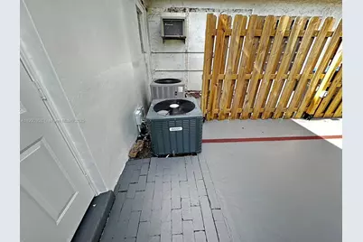 6915 W 16th Dr, Hialeah, FL 33014 - Photo 48