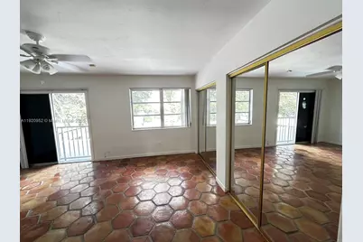 6915 W 16th Dr, Hialeah, FL 33014 - Photo 18