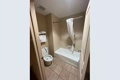 8303 Palm Parkway #106, Orlando, FL 32836 - Photo 6