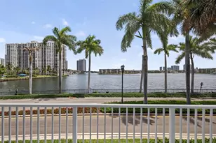 2851 NE 183rd St, Aventura, FL 33160 - Photo 2