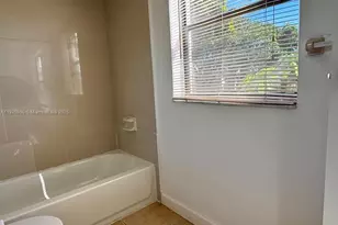 4341 W McNab Rd, Pompano Beach, FL 33069 - Photo 34