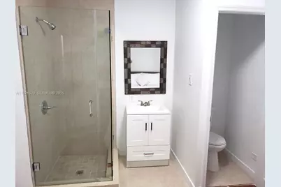 635 SW 64th Ct, Miami, FL 33144 - Photo 6