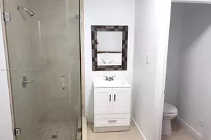 635 SW 64th Ct, Miami, FL 33144 - Photo 6