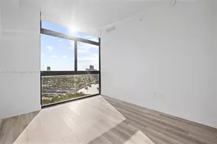 101 Diplomat Pkwy, Hallandale Beach, FL 33009 - Photo 40