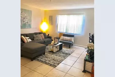 2521 Pierce St #1, Hollywood, FL 33020 - Photo 4