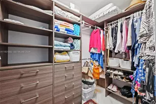 1080 Brickell Ave, Miami, FL 33131 - Photo 12