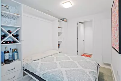 1080 Brickell Ave #2506, Miami, FL 33131 - Photo 14