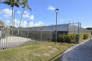 7625 SW 106th Ave, Miami, FL 33173 - Photo 52
