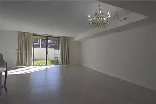 7625 SW 106th Ave, Miami, FL 33173 - Photo 14