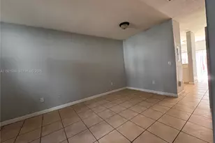 1660 SE 29th St, Homestead, FL 33035 - Photo 6