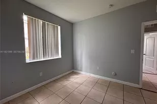 1660 SE 29th St, Homestead, FL 33035 - Photo 4