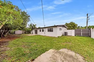 4710 NW 12th St, Lauderhill, FL 33313 - Photo 38