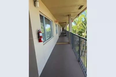 950 SW 138th Ave #409B, Pembroke Pines, FL 33027 - Photo 2