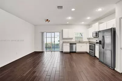 4029 NW 11th Dr #4029, Lauderhill, FL 33313 - Photo 6