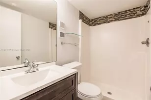 2680 Park Windsor Dr, Fort Myers, FL 33901 - Photo 16