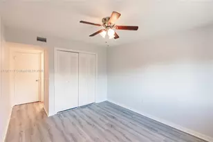2680 Park Windsor Dr, Fort Myers, FL 33901 - Photo 14