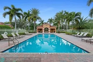 14343 SW 10th St, Pembroke Pines, FL 33027 - Photo 4