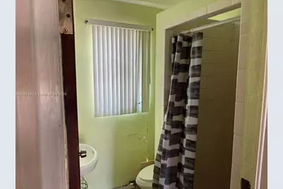 1229 NE 3rd Ave, Fort Lauderdale, FL 33304 - Photo 14