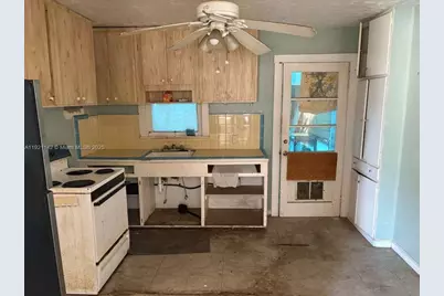 1229 NE 3rd Ave, Fort Lauderdale, FL 33304 - Photo 6