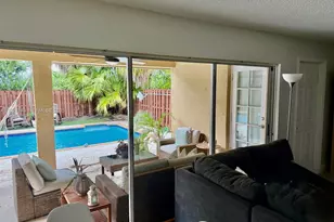 11150 SW 161st Pl, Miami, FL 33196 - Photo 4