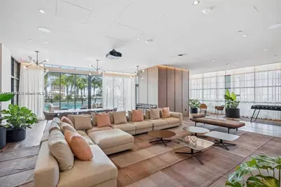 159 NE 6th St #4114, Miami, FL 33132 - Photo 16