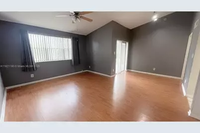 630 S Park Rd #25-3, Hollywood, FL 33021 - Photo 6