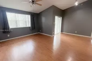 630 S Park Rd, Hollywood, FL 33021 - Photo 6