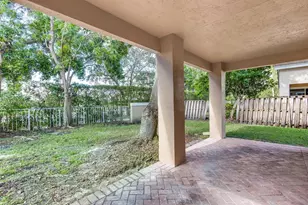 10191 NW 5th St, Plantation, FL 33324 - Photo 16