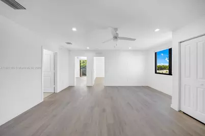 20 NE 19th Ave #201, Pompano Beach, FL 33060 - Photo 4