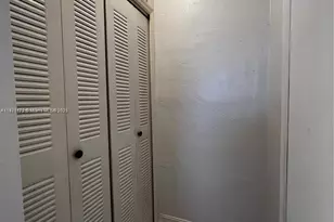 8531 Harding Ave, Miami Beach, FL 33141 - Photo 10