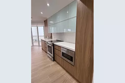 20191 E Country Club Dr #504, Aventura, FL 33180 - Photo 4