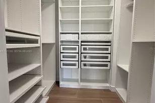 20191 E Country Club Dr, Aventura, FL 33180 - Photo 14