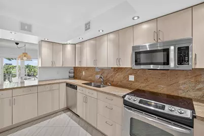 200 Diplomat Pkwy #531, Hallandale Beach, FL 33009 - Photo 14