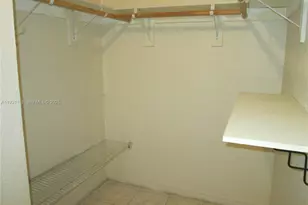 8001 W 6th Ave, Hialeah, FL 33014 - Photo 10