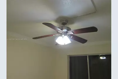 8001 W 6th Ave #O, Hialeah, FL 33014 - Photo 8