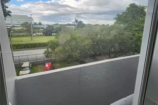 11140 SW 196th St, Cutler Bay, FL 33157 - Photo 6