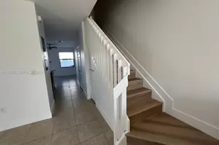 9399 W 33rd Ln, Hialeah, FL 33018 - Photo 12