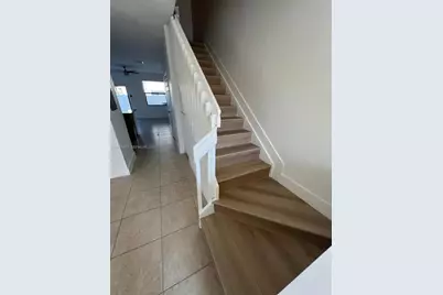 9399 W 33rd Ln, Hialeah, FL 33018 - Photo 28