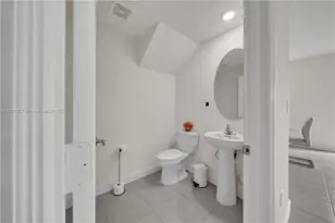 12917 NW 23rd Pl, Miami, FL 33167 - Photo 16