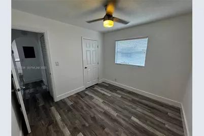 2034 Taylor St, Hollywood, FL 33020 - Photo 14