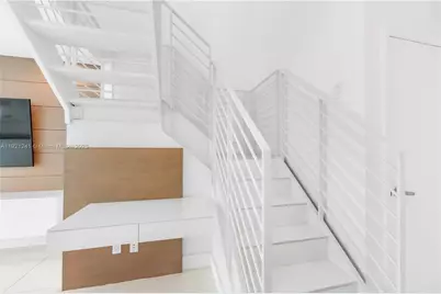 60 SW 13th St #2626, Miami, FL 33130 - Photo 6