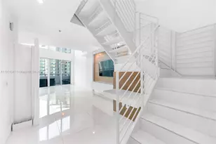 60 SW 13th St, Miami, FL 33130 - Photo 4