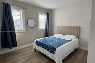 536 14th St, Miami Beach, FL 33139 - Photo 24